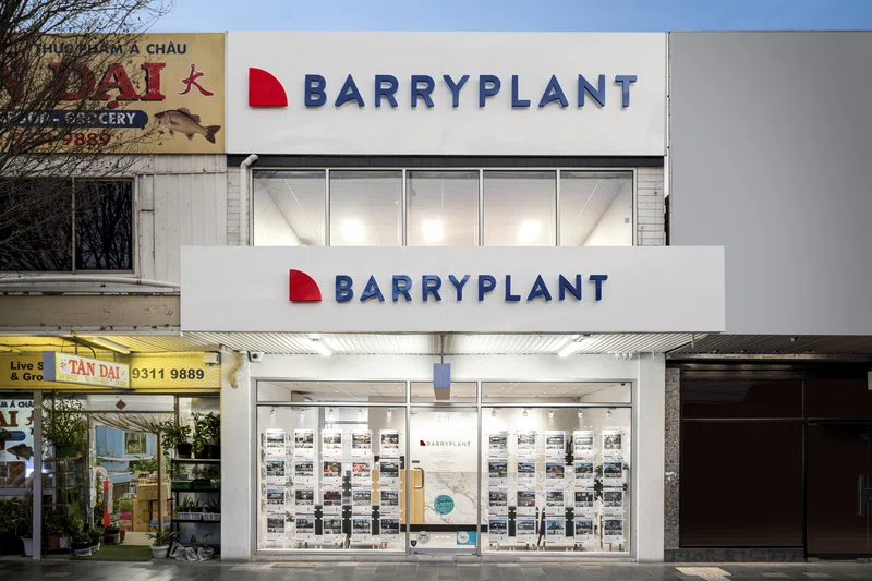 Barry Plant Sunshine 办公室外观
