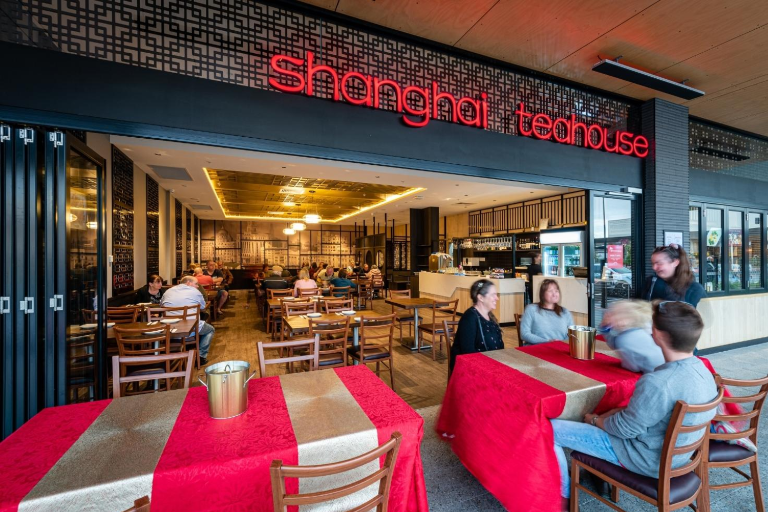 Shanghai Teahouse Port Adelaide 店面與就餐區實景
